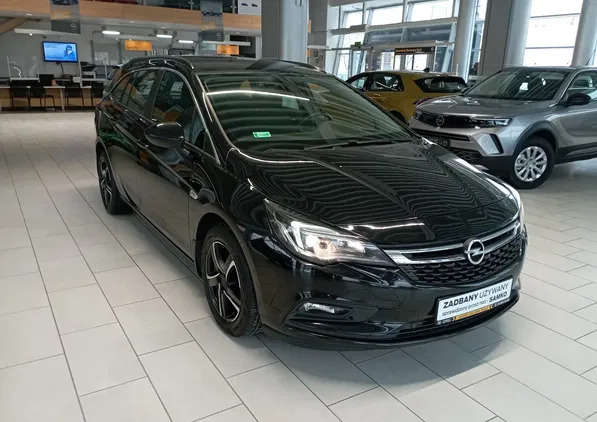 ozorków Opel Astra cena 54900 przebieg: 147727, rok produkcji 2018 z Ozorków